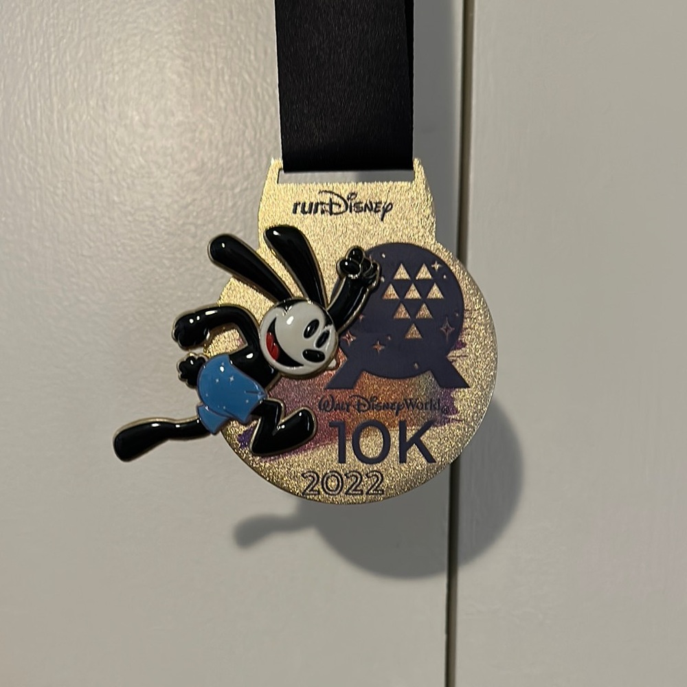 RunDisney 2022 Walt Disney World 50th Anniversary 10K Medal with Oswald